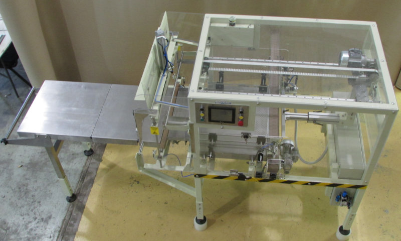 Model AB600 Auto Bottle Bagger